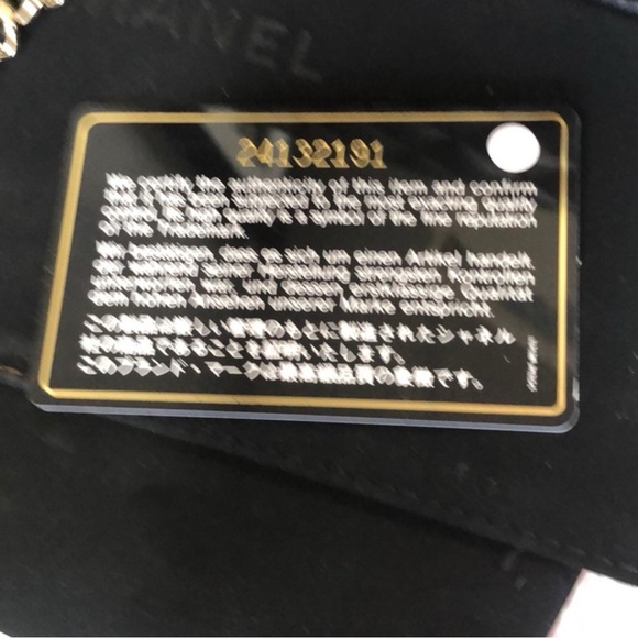 CHANEL Black Wallet on Chain or O-mini Sac - Picture 7 of 7